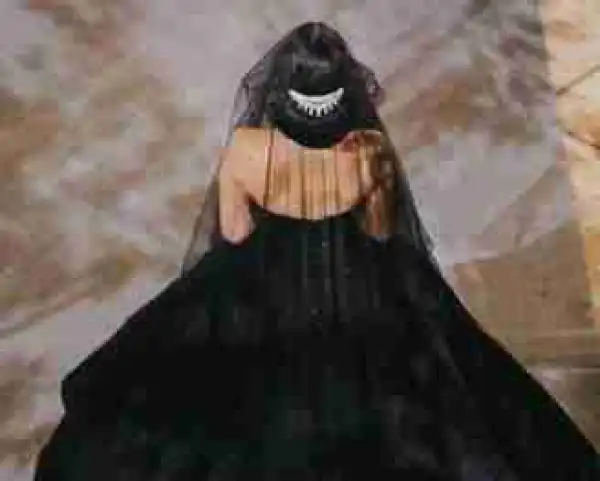 Beautiful Bride Wears Black Wedding Gown (Photos)